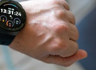 What is there in Huawei GT 2e For Fitness Enthusiast?