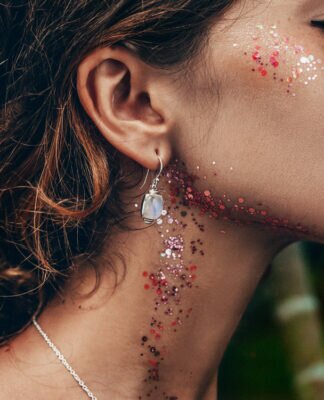 Moonstone: The Glowing Beauty of All The Gemstones