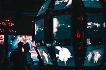 Why Modern Traders Love Multiple Monitor Setups
