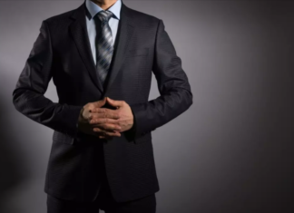 How To Dress For A Job Interview – 8 Men’s Style Essentials