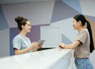 Virtual Receptionist: The Next Best Thing in Customer Service